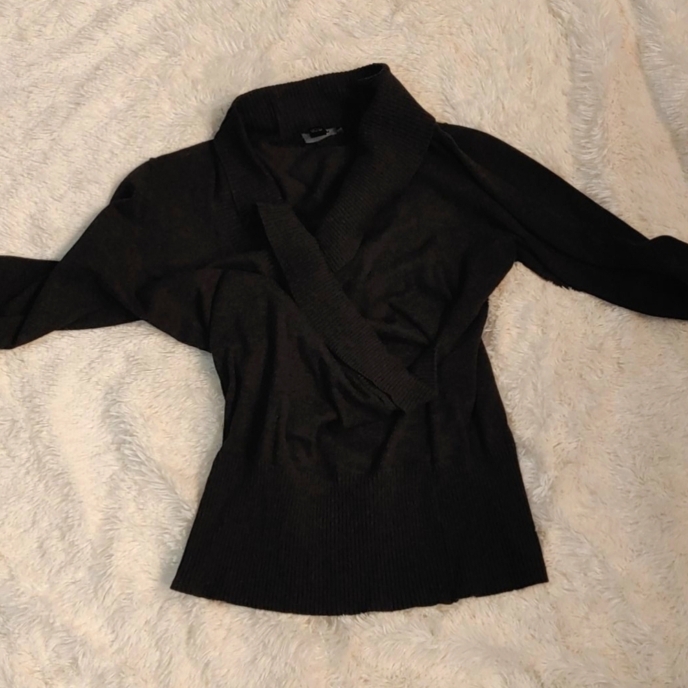 Jrs dark grey 3/4 sweater